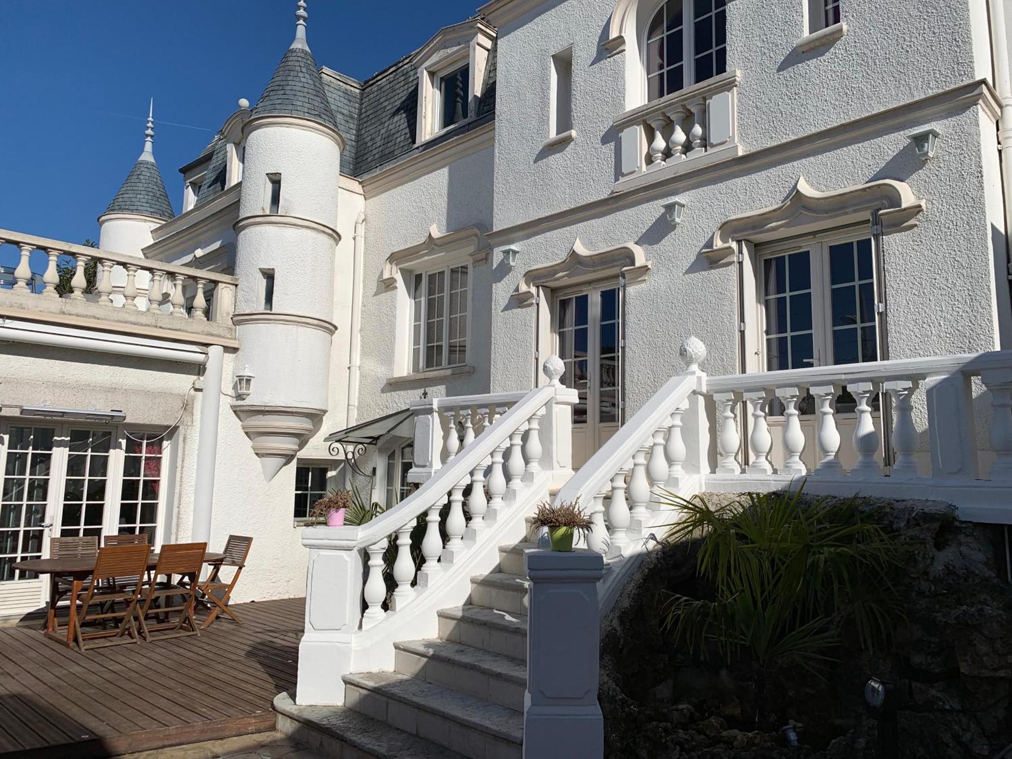 Villa Florian Neuilly-Plaisance Exterior photo
